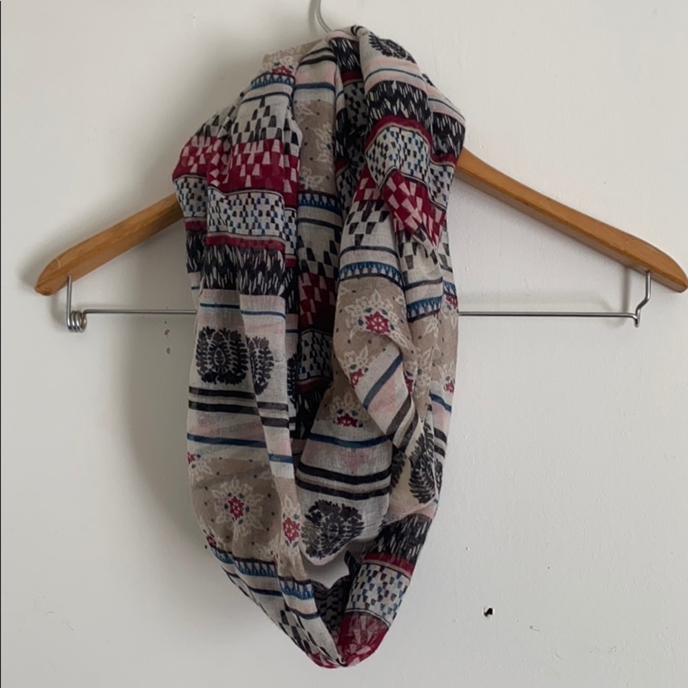 Infinity scarf